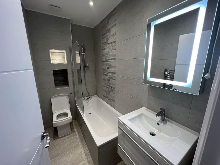 Cosy Entire Flat In Kings Cross Lejlighed London Eksteriør billede